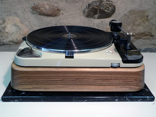 Thorens TD 124 Dubi