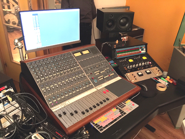 Studio 3